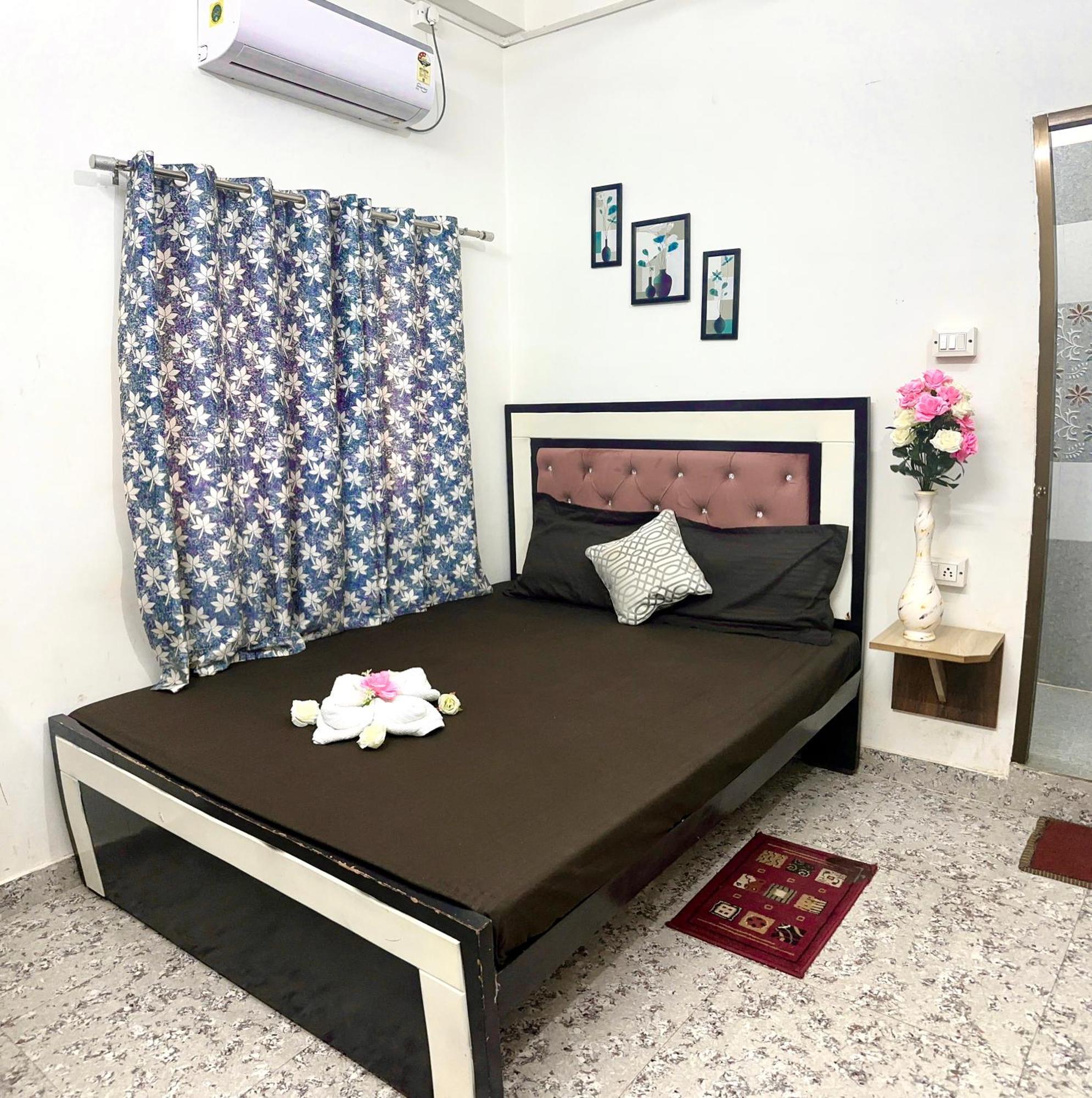 Shree K.B Guest House Bénarès Extérieur photo
